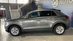 Cinza Usado 2024 VW T-Roc Life SUV | € 24.900 (Preço justo)