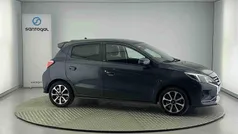 Cinzento Usado 2024 Mitsubishi Space Star Edition | € 14.600 (Preço justo)