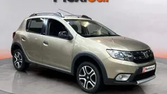 Castanho Usado 2018 Dacia Sandero Stepway Citadino | € 10.790 (Preço justo)