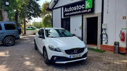 Branco Usado 2016 Volvo V40 CC Carrinha | € 14.990 (Preço justo)