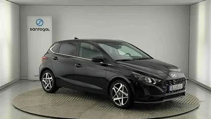 Preto Usado 2024 Hyundai i20 Style Citadino | € 18.990 (Preço justo)