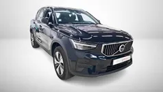 Preto Usado 2023 Volvo XC40 SUV | € 34.900 (Preço justo)