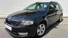Preto Usado 2015 Skoda Octavia Carrinha | € 11.900 (Preço justo)