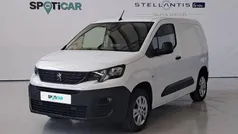 Branco Usado 2021 Peugeot Partner Premium Monovolume | € 13.900 (Bom preço)
