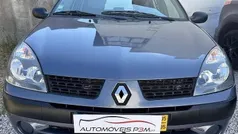 Azul Usado 2005 Renault Clio II | € 3.850 (Preço justo)