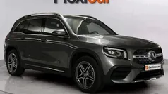 Cinza Usado 2020 Mercedes GLB200 AMG line SUV | € 39.990 (Preço justo)