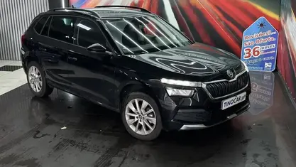 Usado Skoda Kamiq Ambition 110 HP (80 kW) 2023 Preto SUV