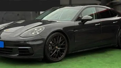 Usado 2020 Porsche Panamera | € 89.900 (Caro)