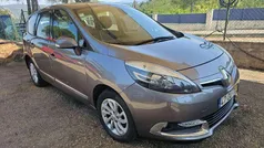 Cinzento Usado 2013 Renault Grand Scénic III Monovolume | € 7.500 (Bom preço)