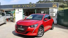 Peugeot e-208
