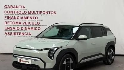 Verde Usado 2025 Kia EV3 SUV | € 37.950 (Preço justo)