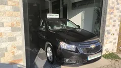 Preto Usado 2010 Chevrolet Cruze LS Sedan | € 5.950 (Preço justo)