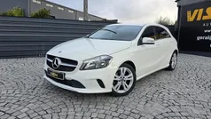Branco Usado 2017 Mercedes A200 Urban Citadino | € 22.450 (Preço justo)