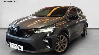 Usado 2024 Renault Clio V Evolution Sedan | € 16.990 (Bom preço)