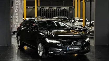 Preto Usado 2017 Volvo V90 Inscription Carrinha | € 25.490 (Preço justo)