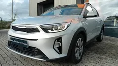 Usado 2025 Kia Stonic SUV | € 18.190 (Preço justo)