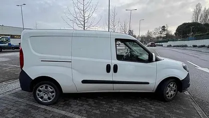 Usado 2019 Fiat Doblò Monovolume | € 8.950 (Bom preço)