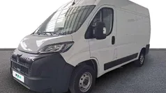 Branco Usado 2025 Peugeot Boxer S Van | € 28.850 (Preço justo)