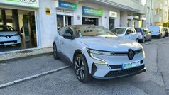 Cinza Usado 2022 Renault Mégane Iconic | € 23.000 (Preço justo)