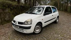 Usado 2004 Renault Clio II | € 2.250 (Bom preço)