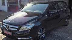 Preto Usado 2012 Mercedes 180 Sedan | € 11.650 (Preço justo)