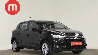 Preto Usado 2024 Dacia Sandero Expression Citadino | € 16.799 (Preço justo)