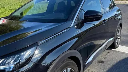 Usado Peugeot 3008 224 HP (164 kW) 2021 Preto Citadino