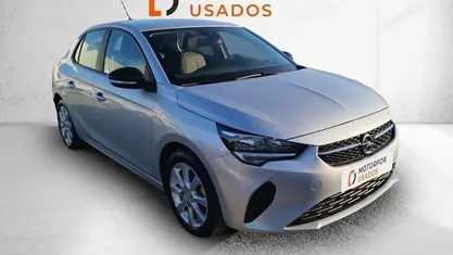 Usado 2023 Opel Corsa Edition Sedan | € 13.900 (Preço justo)