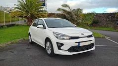 Branco Usado 2021 Kia Rio | € 13.900 (Preço justo)