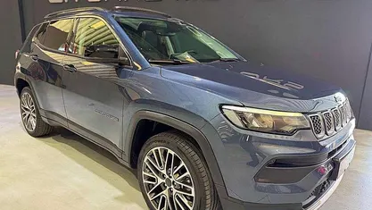 Azul Usado 2022 Jeep Compass SUV | € 24.500 (Preço justo)