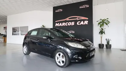 Usado Ford Fiesta 70 HP (51 kW) 2011 Preto Citadino