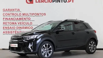 Usado Kia Stonic 100 HP (73 kW) 2025 Preto SUV