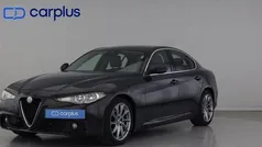 Cinza Usado 2017 Alfa Romeo Giulia Super Sedan | € 24.500 (Super Preço)