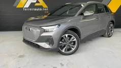 Cinza Usado 2022 Audi Q4 e-tron Performance SUV | € 28.500 (Preço justo)