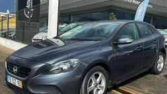 Cinzento Usado 2013 Volvo V40 Carrinha | € 10.500 (Preço justo)