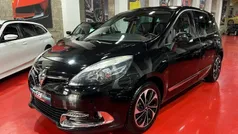 Usado 2014 Renault Scénic III Bose Edition Monovolume | € 12.490 (Preço justo)