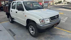 Branco Usado 2003 Toyota HiLux Pickup | € 17.700 (Preço justo)