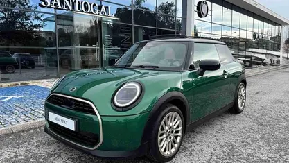 Usado Mini Cooper Favoured 156 HP (114 kW) 2024 Citadino