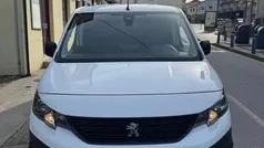 Branco Usado 2021 Peugeot Partner Monovolume | € 14.500 (Preço justo)