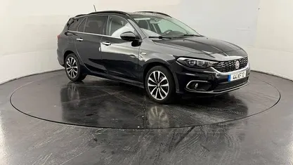 Usado Fiat Tipo Lounge 95 HP (69 kW) 2019 Carrinha