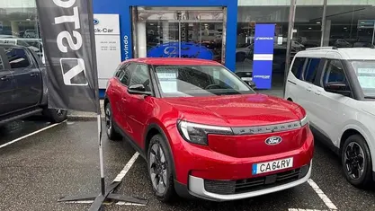 Usado Ford Explorer Premium 210 kW (286 HP) 2025 Vermelho SUV