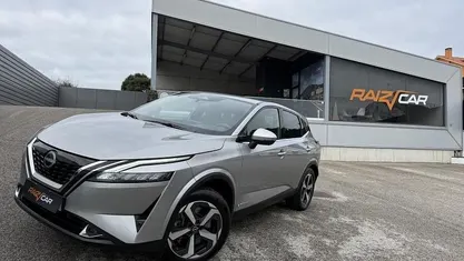 Cinzento Usado 2024 Nissan Qashqai SUV | € 28.990 (Preço justo)