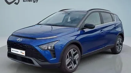 Azul Usado 2024 Hyundai Bayon Premium SUV | € 21.900 (Preço justo)