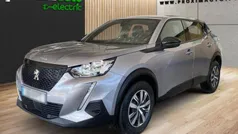 Cinzento Usado 2023 Peugeot 2008 SUV | € 17.900 (Bom preço)