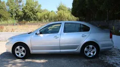 Cinzento Usado 2010 Skoda Octavia | € 6.800 (Preço justo)