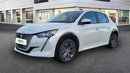 Usado Peugeot e-208 Allure 100 kW (136 HP) 2021 Cinzento Citadino
