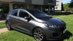 Cinzento Usado 2022 Ford Fiesta Citadino | € 15.900 (Preço justo)