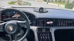 Preto Usado 2022 Porsche Taycan 4S Sedan | € 83.000 (Preço justo)