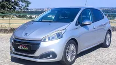Cinza Usado 2017 Peugeot 208 Style Citadino | € 9.900 (Preço justo)