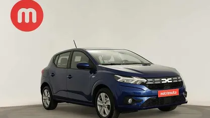 Azul Usado 2024 Dacia Sandero Expression | € 16.999 (Preço justo)